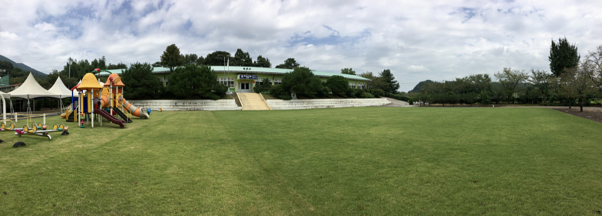 The main grounds at the Jinseong Campus